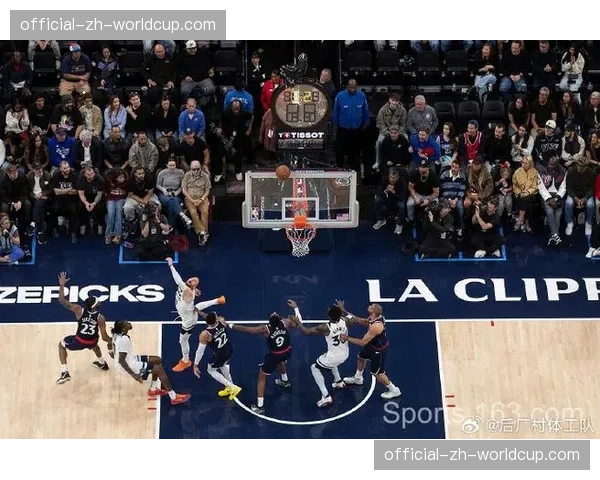 快船153-128狂胜森林狼，伦纳德45分刷新队史单场三分纪录