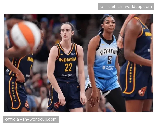 WNBA官方播客四月收听量创历史新高,球员访谈节目最受欢迎 WNBA官方播客四月收听量创历史新高,球员访谈节目最受欢迎